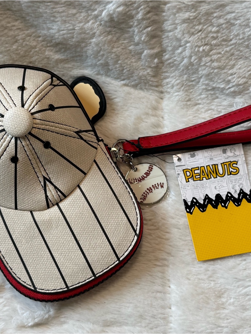NWT Peanuts ‘Good Grief’ Baseball Cap Wristlet with Red Trim & Charm